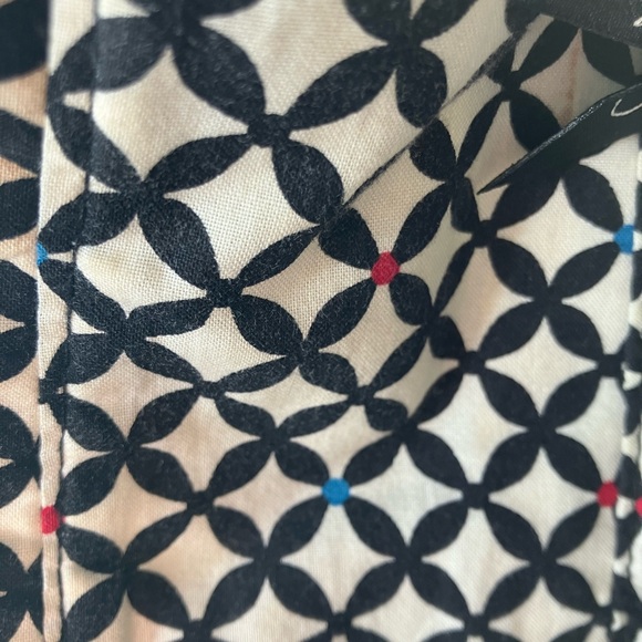 Vera Bradley Patchwork Medley Tote. Grandma Chic. - Picture 10 of 12